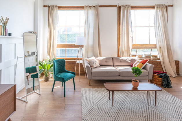 椅子老式公寓室内采用浅色设计时尚室内公寓