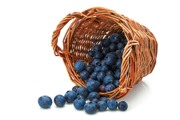 水果白色背景上有蓝莓的吊篮蓝色甜点碗