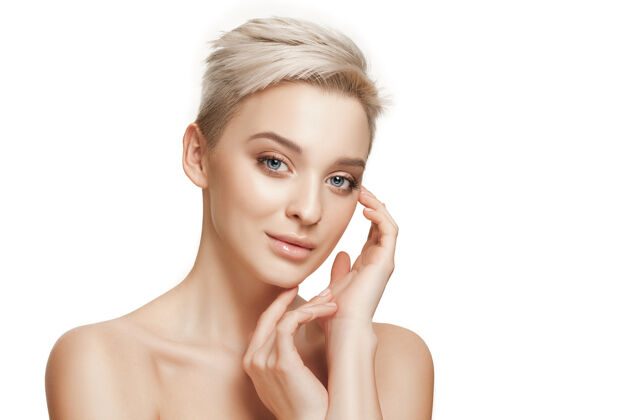 美丽美丽的女性脸庞完美洁净的白皙脸庞美容 护理 护肤 治疗 健康 spa 美容理念纯净女性头部