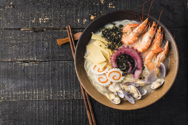 虾一碗日本海鲜拉面蛤蜊辛辣海鲜
