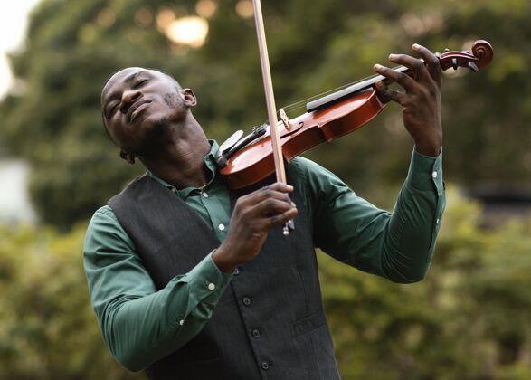 声音在国际爵士日演奏乐器的非裔美国人庆典文化节日