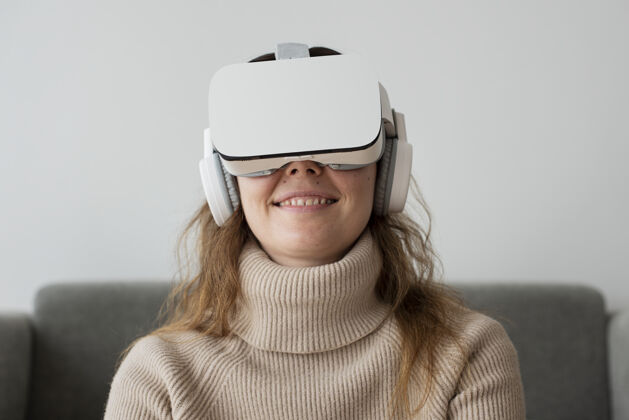 虚拟女人体验vr模拟娱乐技术现实设备模拟