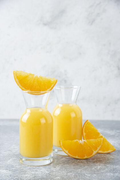 橙子一杯果汁加一片橙子橙子凉切片