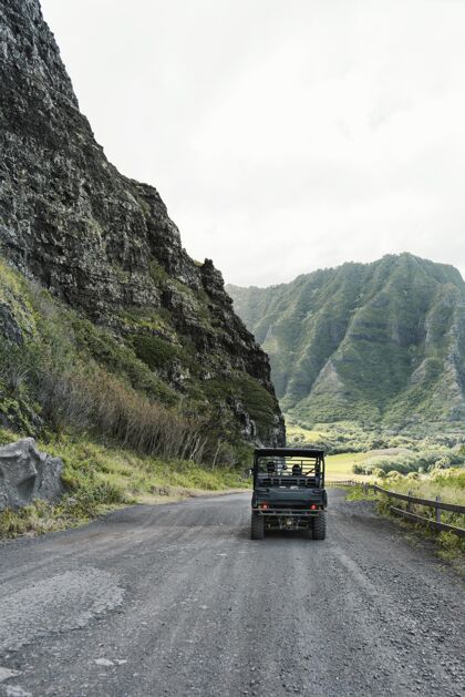 夏威夷夏威夷的吉普车姿势旅游度假