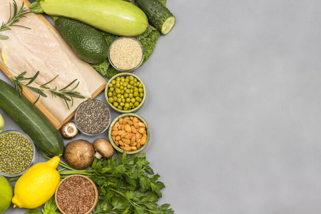 种子均衡的食物套装 绿色蔬菜 种子 坚果 鸡肉鸡肉绿豆蔬菜
