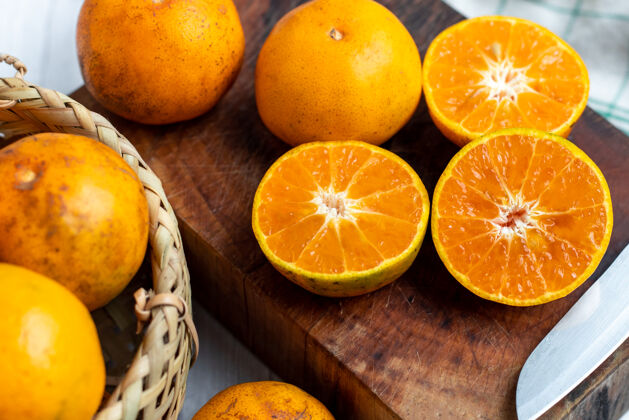 颜色橙色水果木制.普通话橘子橘子橙子.vang维也纳橙子新鲜的橙色水果健康水果健康切泰国