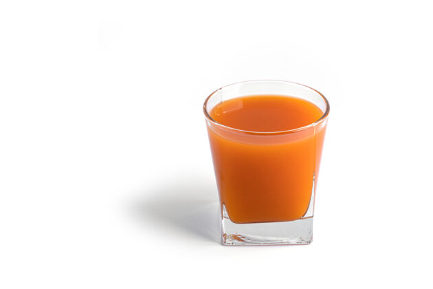 橙子胡萝卜汁隔离胡萝卜透明果汁