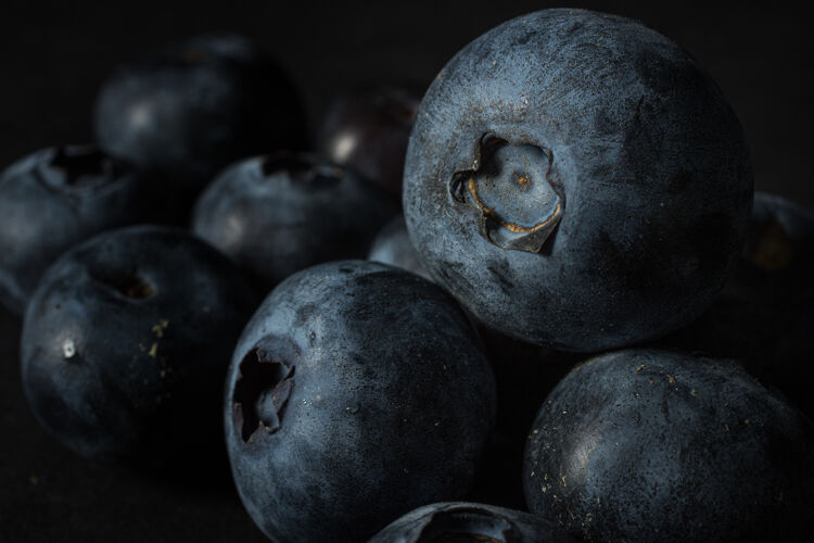 背景许多蓝莓一个接一个的特写镜头健康水果新鲜
