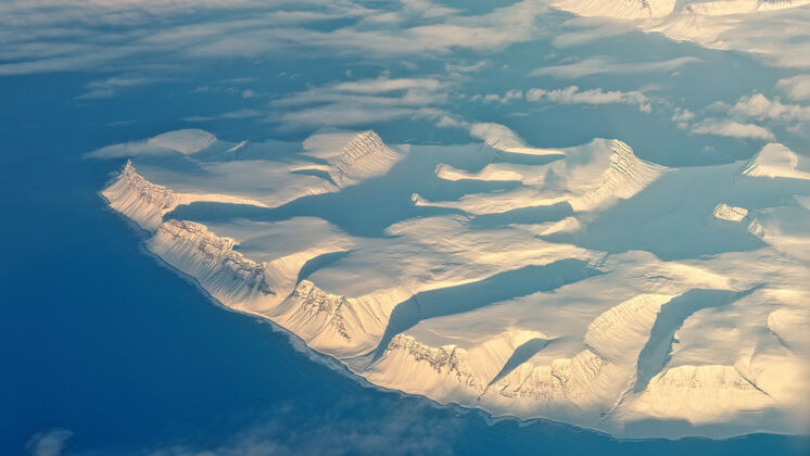 冰川白天水体结冰冰岛山峰海洋