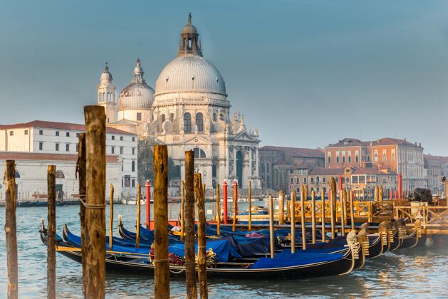 水圣玛丽亚大教堂 威尼斯船意大利运河
