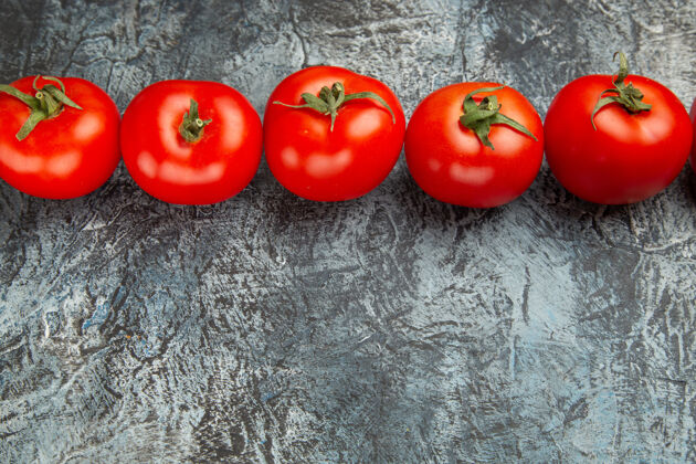 新鲜顶视图新鲜的红色西红柿复制空间草本素食