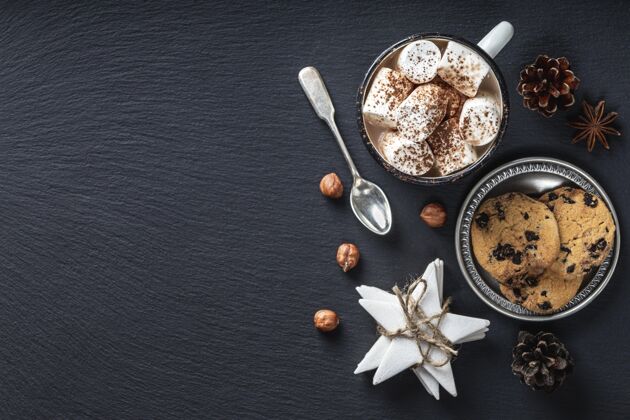 冬季饮料美味的热巧克力概念与复制空间棉花糖空间季节