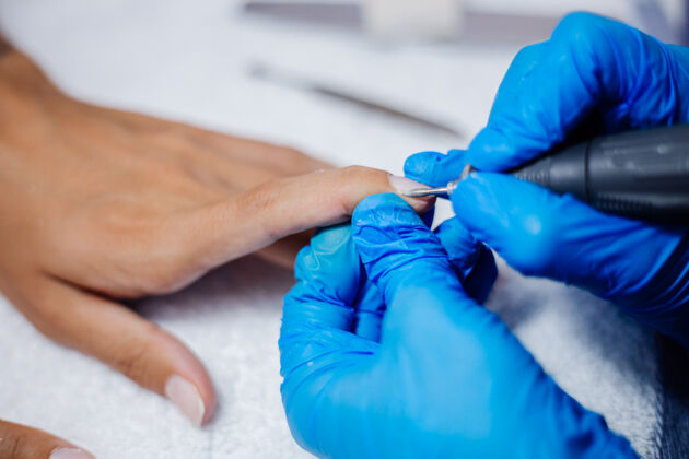 凝胶美手美手指甲护理制作工艺专业指甲锉刀操作美手护理理念清洁治疗女人